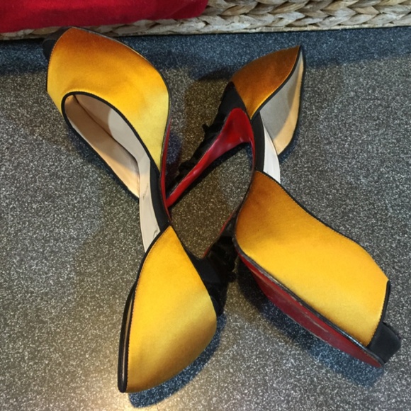 Christian Louboutin Mustard-Gold and Black Heels - Picture 13 of 16